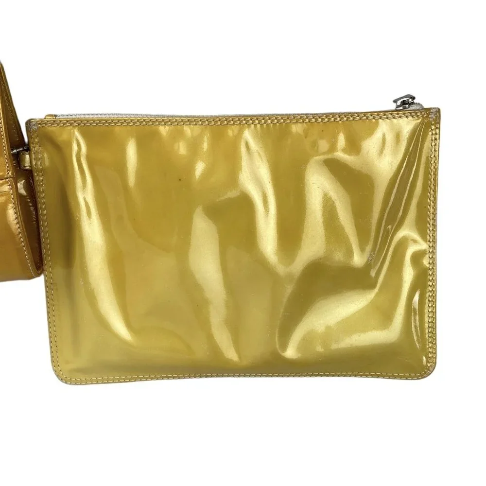 CHANEL  Enamel Yellow triple CC logo Tote bag w/ Pouch  & unbranded dust bag 🔥 - Picture 10 of 15